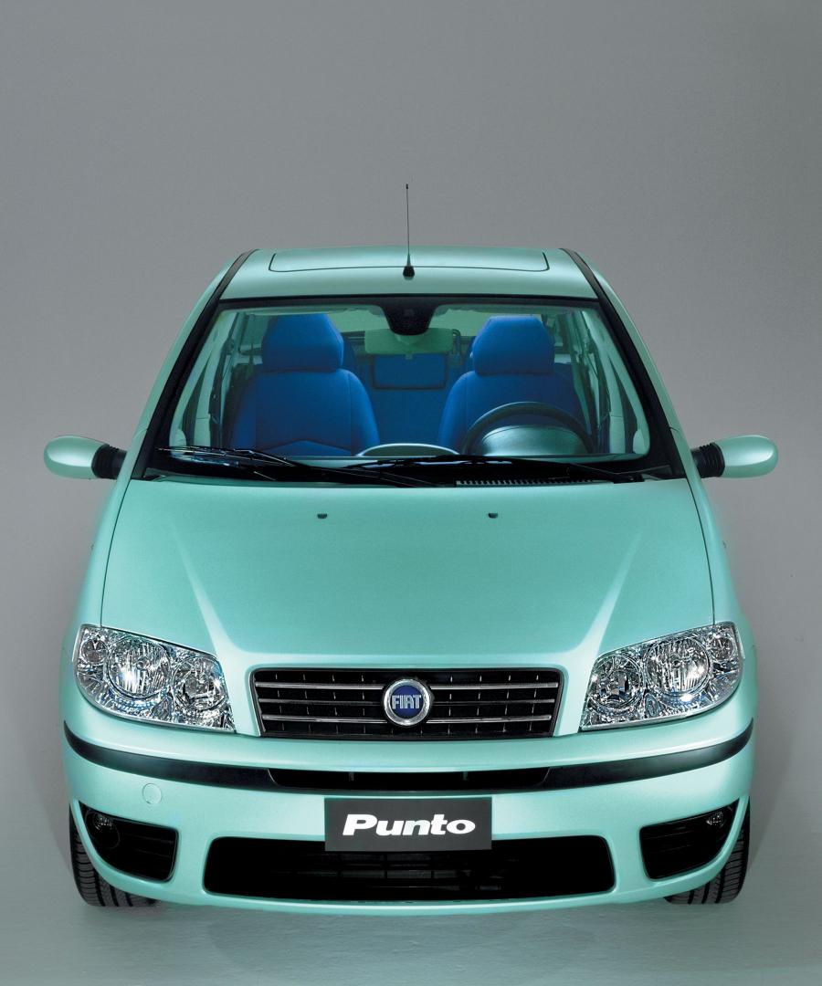  Fiat Punto 2003 года  (фото 7 из 67)